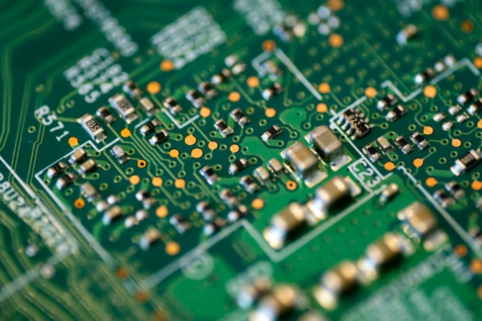 IT Hardware & Support